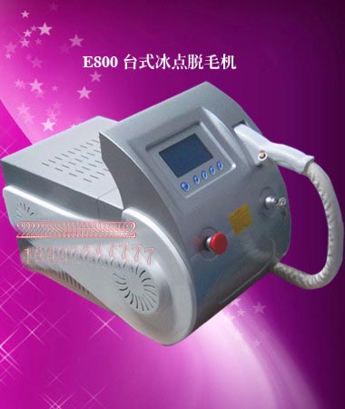 E����������