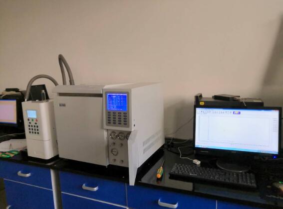 ��������������ɫ����