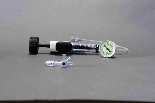 һ����ʹ����������ѹ����