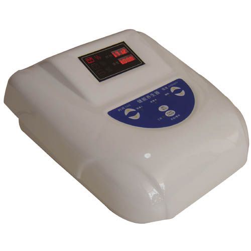 ����������