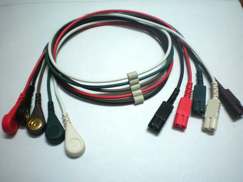 һ�����޷Ĳ�ģ��Ѫ��̽ͷ