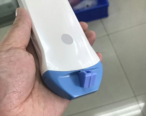 PICC�Ƚ���ר����������̽ͷʽ�������ϳ���΢��