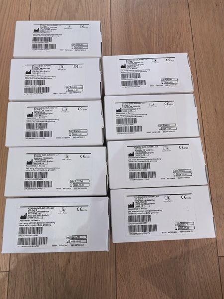 �綯ǻ��ֱ�����и��Ǻ������䶤��GST60B