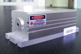 2200nm����뵼�弤����1~500mW