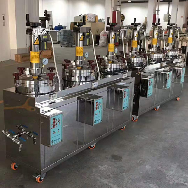 ����Ӧ��ҩ��ҩ����ҩ��װһ������Ҹ�����