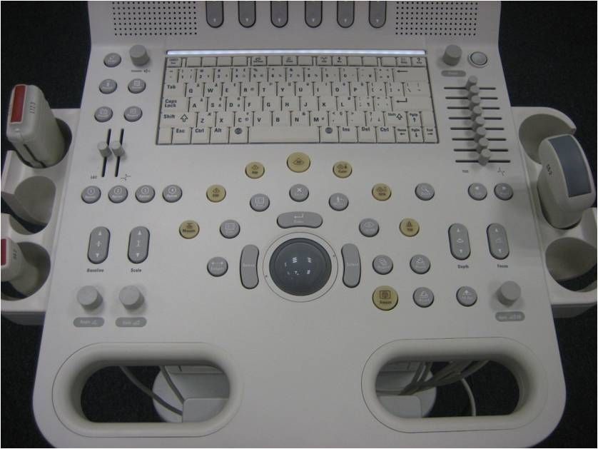 �ʳ�HD7XE