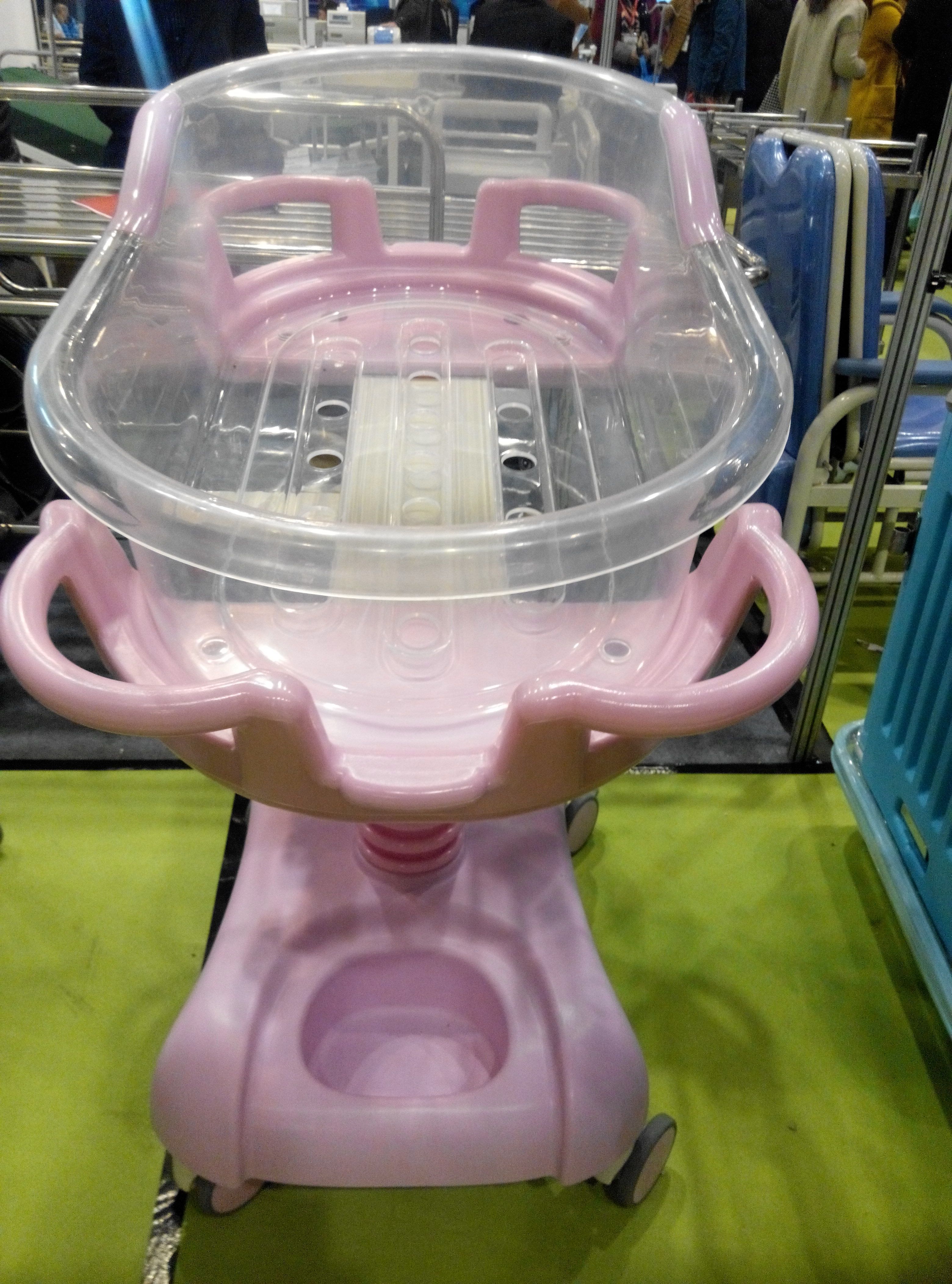 ����Ӥ������