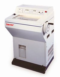 ������֯�䶳��Ƭ��