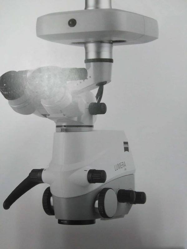 ������΢��OPMI LUMERA 300