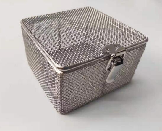 ����־��ܺ�/�����С��