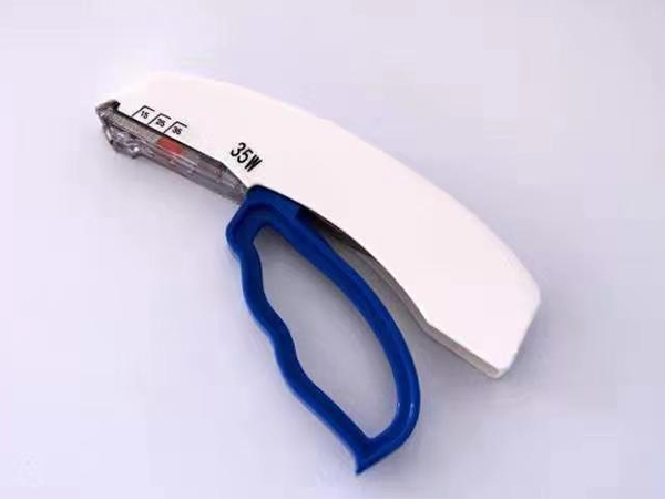 一次性使用皮肤吻合器及附件