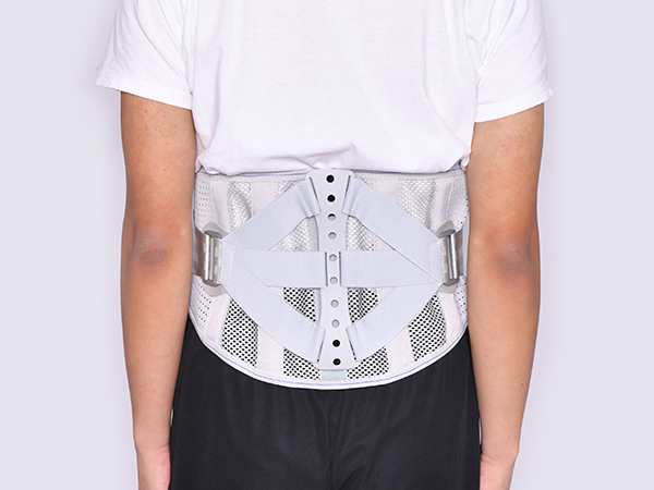 四季通用护腰带仿生支撑保护腰围带按摩垫腰椎间盘腰托运动护腰带