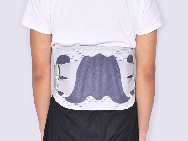 热压加宽护腰带腰间盘固定腰托保暖护腰带透气四季护腰